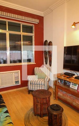 Apartamento à venda com 70m², 2 quartos e 1 vaga Apartamento à venda com 70m², 2 quartos e 1 vagaSala