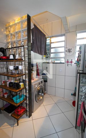 Apartamento à venda com 70m², 2 quartos e 1 vaga Apartamento à venda com 70m², 2 quartos e 1 vagaCozinha