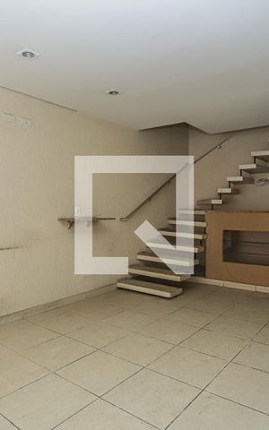 Casa à venda com 103m², 2 quartos e 1 vagaSala