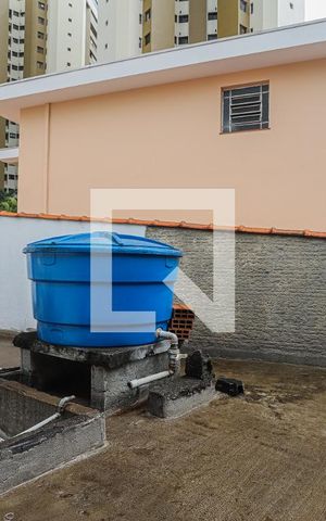 Casa à venda com 103m², 2 quartos e 1 vagaQuintal