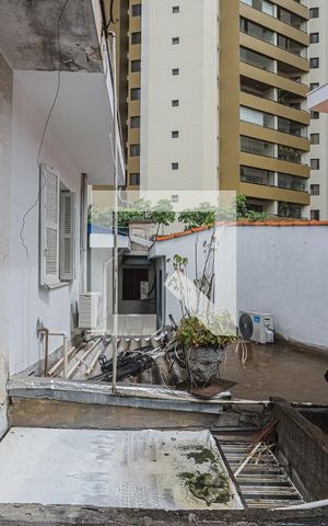 Casa à venda com 103m², 2 quartos e 1 vagaQuintal