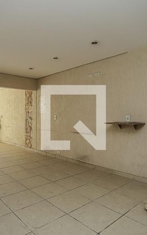 Casa à venda com 103m², 2 quartos e 1 vagaSala