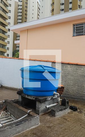 Casa à venda com 103m², 2 quartos e 1 vagaQuintal