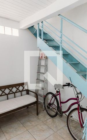 Casa à venda com 150m², 4 quartos e 1 vaga Casa à venda com 150m², 4 quartos e 1 vagaLavanderia