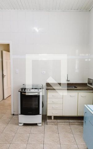 Casa à venda com 150m², 4 quartos e 1 vaga Casa à venda com 150m², 4 quartos e 1 vagaCozinha