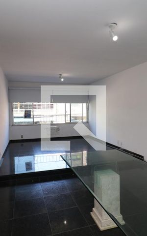 Apartamento para alugar com 130m², 3 quartos e 1 vagaSala