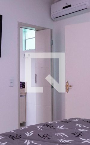 Casa à venda com 125m², 3 quartos e 2 vagasSuíte