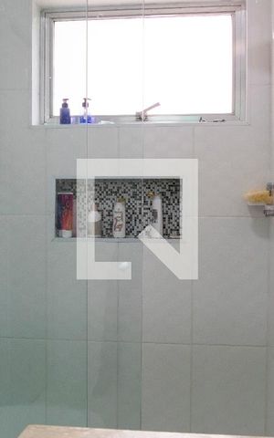 Casa à venda com 125m², 3 quartos e 2 vagasBanheiro da Suíte