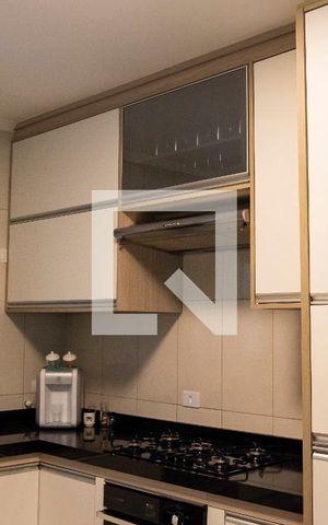 Casa à venda com 125m², 3 quartos e 2 vagasCozinha - Armários