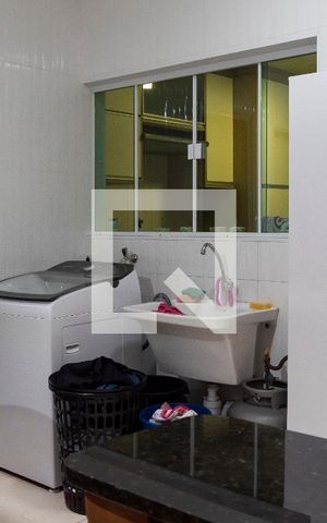 Casa à venda com 125m², 3 quartos e 2 vagasLavanderia/Churrasqueira