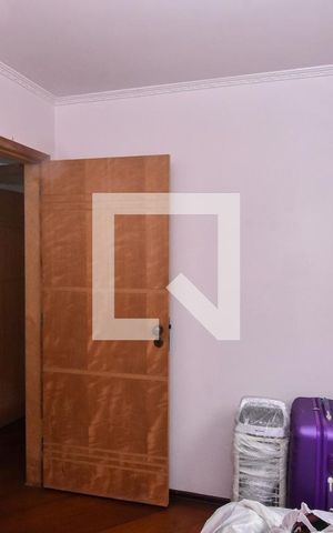 Casa à venda com 170m², 3 quartos e 2 vagas Casa à venda com 170m², 3 quartos e 2 vagasQuarto 2