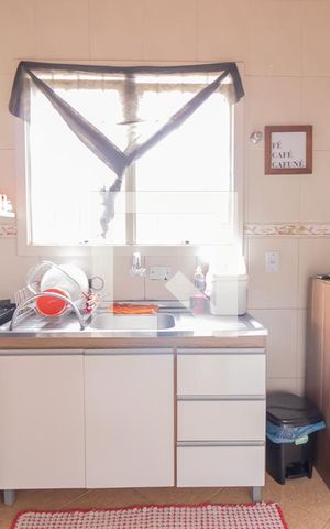 Casa à venda com 98m², 3 quartos e 2 vagasCozinha