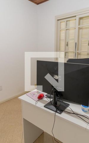Casa à venda com 98m², 3 quartos e 2 vagasQuarto 3
