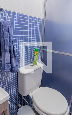 Casa à venda com 98m², 3 quartos e 2 vagasBanheiro
