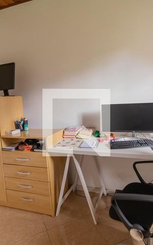 Casa à venda com 98m², 3 quartos e 2 vagasQuarto 2