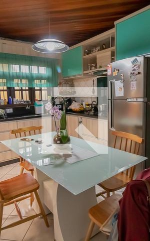 Casa à venda com 190m², 3 quartos e 3 vagasCozinha