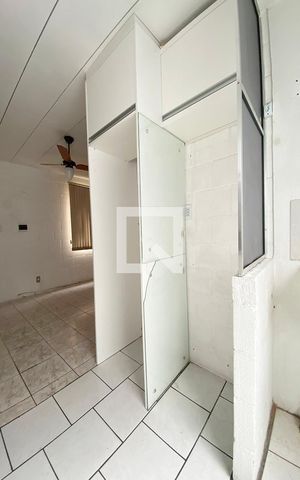 Apartamento à venda com 46m², 2 quartos e 1 vagaCozinha e Área de Serviço