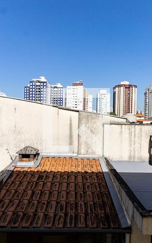 Casa à venda com 210m², 3 quartos e 3 vagas Casa à venda com 210m², 3 quartos e 3 vagasVista da Suíte