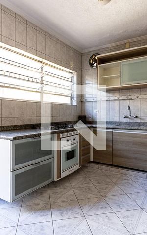 Casa à venda com 210m², 3 quartos e 3 vagas Casa à venda com 210m², 3 quartos e 3 vagasCozinha
