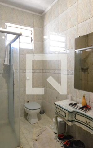 Casa à venda com 100m², 4 quartos e 4 vagasBanheiro