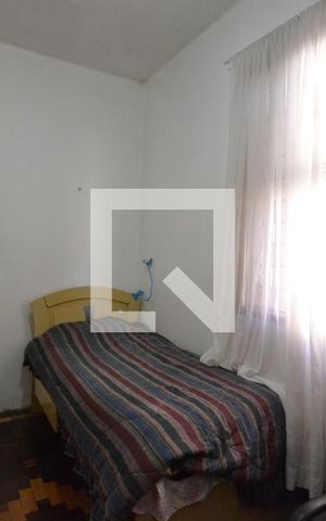 Casa à venda com 100m², 4 quartos e 4 vagasQuarto 3