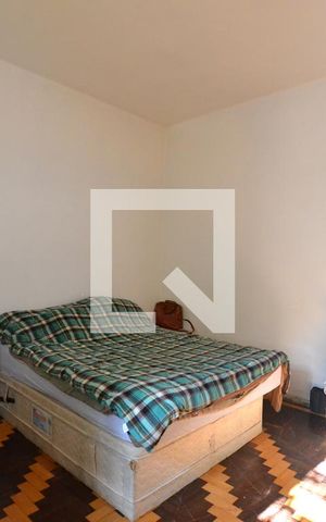 Casa à venda com 100m², 4 quartos e 4 vagasQuarto 1