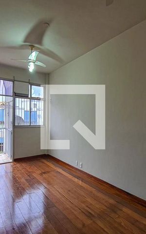 Apartamento à venda com 106m², 3 quartos e 2 vagas Apartamento à venda com 106m², 3 quartos e 2 vagasSala