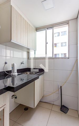 Apartamento à venda com 47m², 2 quartos e 1 vaga Apartamento à venda com 47m², 2 quartos e 1 vagaÁrea de Serviço