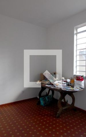 Casa para alugar com 500m², 5 quartos e 1 vagaCopa