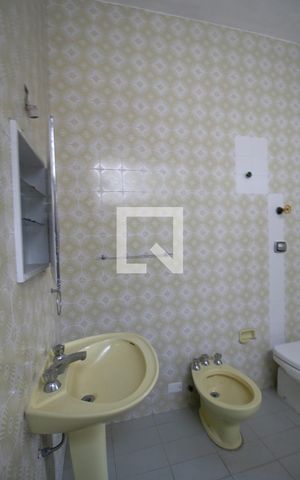 Casa para alugar com 500m², 5 quartos e 1 vagaBanheiro da Suíte 2