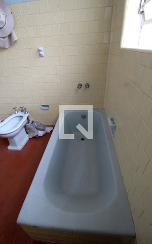 Casa para alugar com 500m², 5 quartos e 1 vagaBanheiro 
