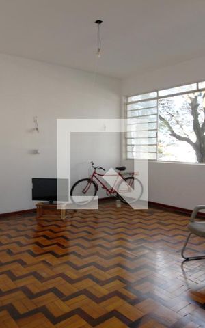 Casa para alugar com 500m², 5 quartos e 1 vagaSala