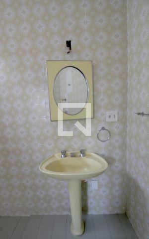Casa para alugar com 500m², 5 quartos e 1 vagaBanheiro da Suíte 2
