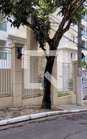 Apartamento à venda com 64m², 2 quartos e 1 vaga Apartamento à venda com 64m², 2 quartos e 1 vagaFachada e portaria