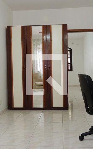 Casa para alugar com 366m², 6 quartos e 2 vagasQuarto 5