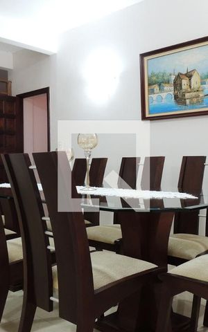 Casa para alugar com 366m², 6 quartos e 2 vagasSala