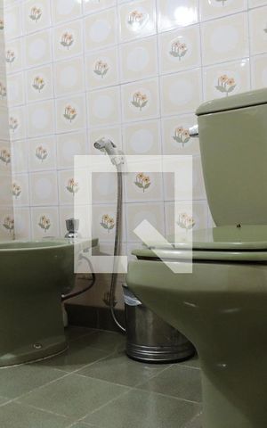 Casa para alugar com 366m², 6 quartos e 2 vagasLavabo