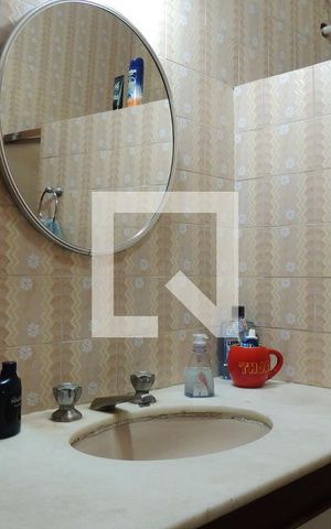 Casa para alugar com 366m², 6 quartos e 2 vagasBanheiro social