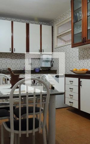 Casa para alugar com 366m², 6 quartos e 2 vagasCozinha - Armários