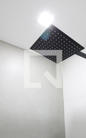 Apartamento para alugar com 44m², 2 quartos e sem vagaBanheiro