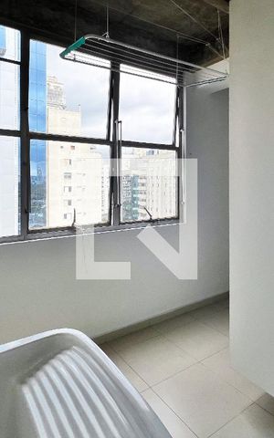 Apartamento à venda com 147m², 3 quartos e 1 vagaÁrea de Serviço