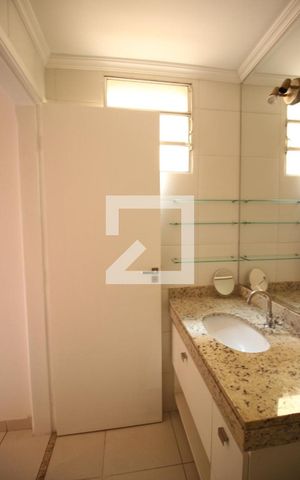 Apartamento para alugar com 104m², 3 quartos e 2 vagasBanheiro da Suíte
