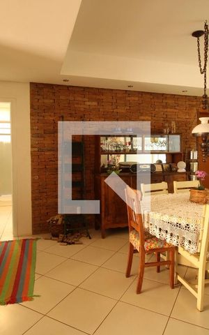 Apartamento para alugar com 104m², 3 quartos e 2 vagasSala