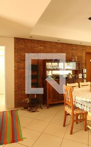 Apartamento para alugar com 104m², 3 quartos e 2 vagasSala