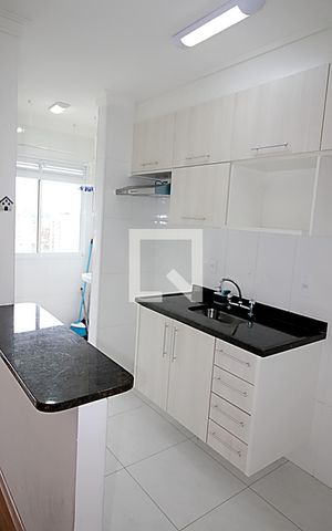 Apartamento à venda com 36m², 1 quarto e 2 vagas Apartamento à venda com 36m², 1 quarto e 2 vagasCozinha
