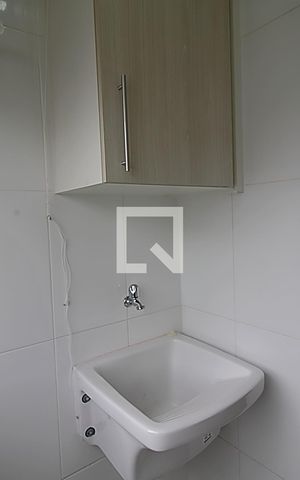 Apartamento à venda com 36m², 1 quarto e 2 vagas Apartamento à venda com 36m², 1 quarto e 2 vagasDetalhe da area de serviço