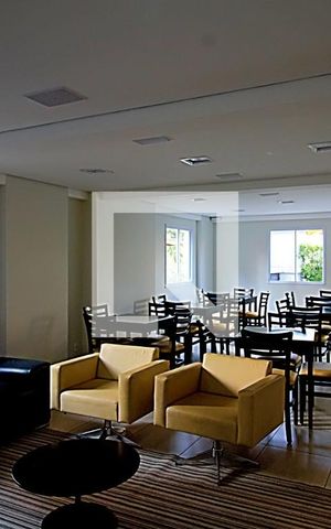 Apartamento à venda com 36m², 1 quarto e 2 vagas Apartamento à venda com 36m², 1 quarto e 2 vagasÁrea comum - Salão de festas
