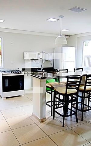 Apartamento à venda com 36m², 1 quarto e 2 vagas Apartamento à venda com 36m², 1 quarto e 2 vagasÁrea comum - Salão de festas