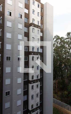 Apartamento à venda com 44m², 2 quartos e sem vaga Apartamento à venda com 44m², 2 quartos e sem vagaVista Quarto 2