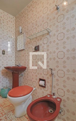 Apartamento para alugar com 63m², 2 quartos e 1 vagaBanheiro do Corredor 